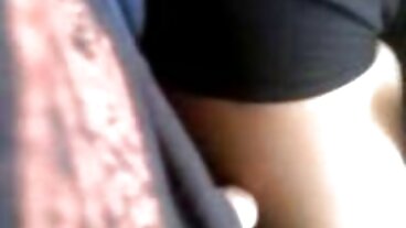 گائے لڑکی پر اس کے برعکس کے ساتھ خوبصورت نتالیہ ملکہ سے Exxx